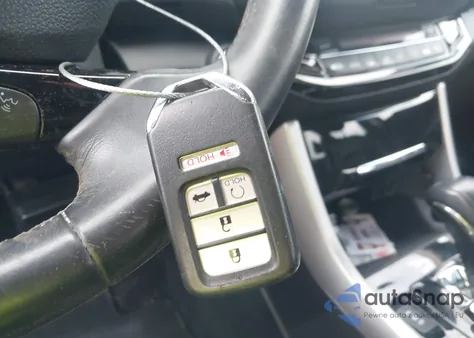 2017 Honda Accord Ex-L z USA, uszkodzony, nr VIN 1HGCR2F80HA015181